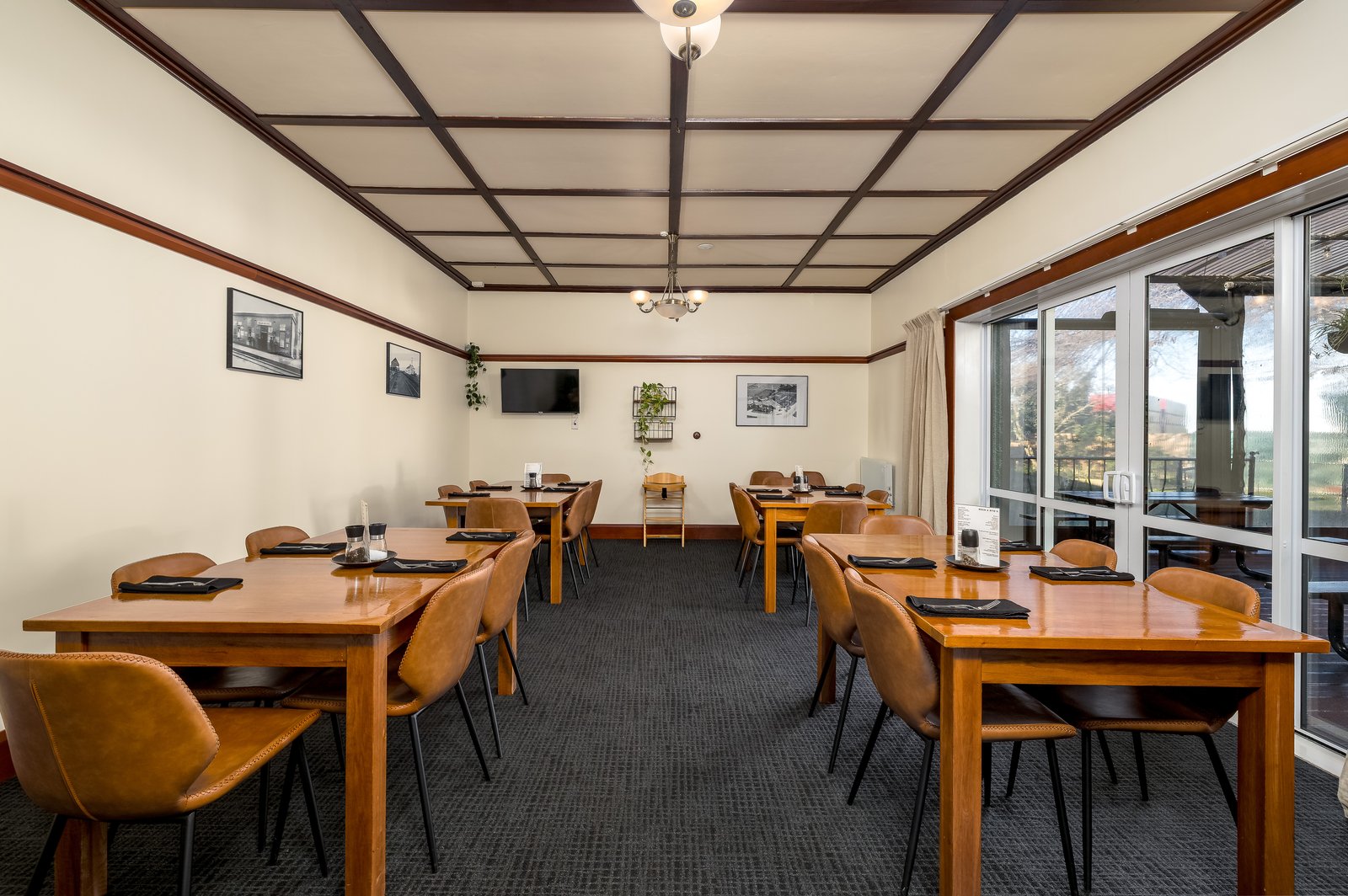 Dining room tables ready for guests at Makikihi Country Hotel